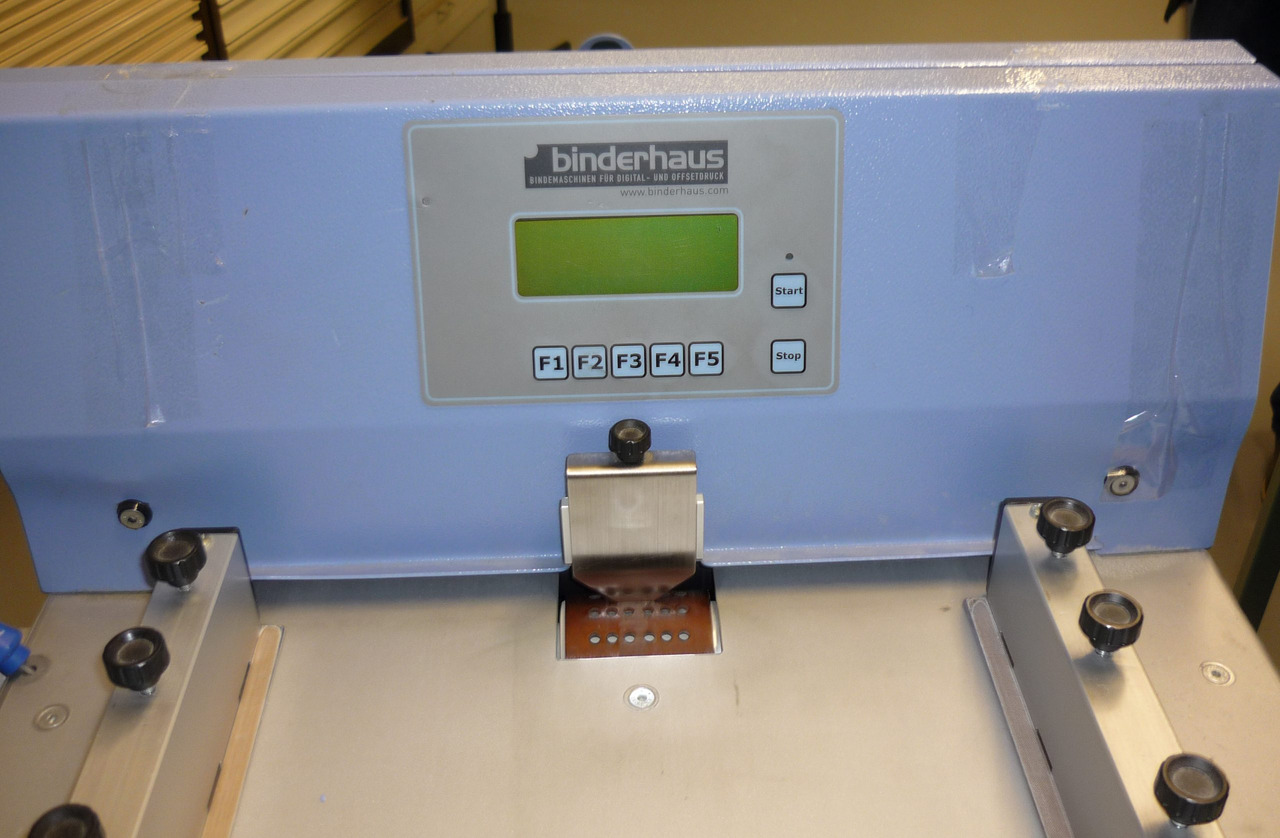 Bacciotini Pit Stop Mini 36 / Binderhaus R 36 automatic grooving, creasing and perforating machine - Tiskarski stroj: slika Bacciotini Pit Stop Mini 36 / Binderhaus R 36 automatic grooving, creasing and perforating machine - Tiskarski stroj Bacciotini Pit Stop Mini 36 / Binderhaus R 36 automatic grooving, creasing and perforating machine - Tiskarski stroj: slika Bacciotini Pit Stop Mini 36 / Binderhaus R 36 automatic grooving, creasing and perforating machine - Tiskarski stroj
