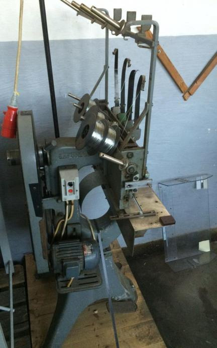 Bostitch M 17 multi head wire stitching machine - Tiskarski stroj: slika  Bostitch M 17 multi head wire stitching machine - Tiskarski stroj Bostitch M 17 multi head wire stitching machine - Tiskarski stroj: slika  Bostitch M 17 multi head wire stitching machine - Tiskarski stroj