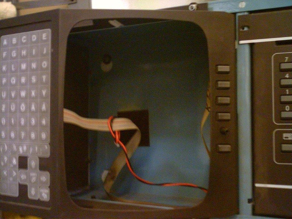 Conversion kit high-speed cutter Wohlenberg from monitor tube chassis system 85/86/90 to LCD chassis - Stroj za rezanje papira: slika Conversion kit high-speed cutter Wohlenberg from monitor tube chassis system 85/86/90 to LCD chassis - Stroj za rezanje papira Conversion kit high-speed cutter Wohlenberg from monitor tube chassis system 85/86/90 to LCD chassis - Stroj za rezanje papira: slika Conversion kit high-speed cutter Wohlenberg from monitor tube chassis system 85/86/90 to LCD chassis - Stroj za rezanje papira