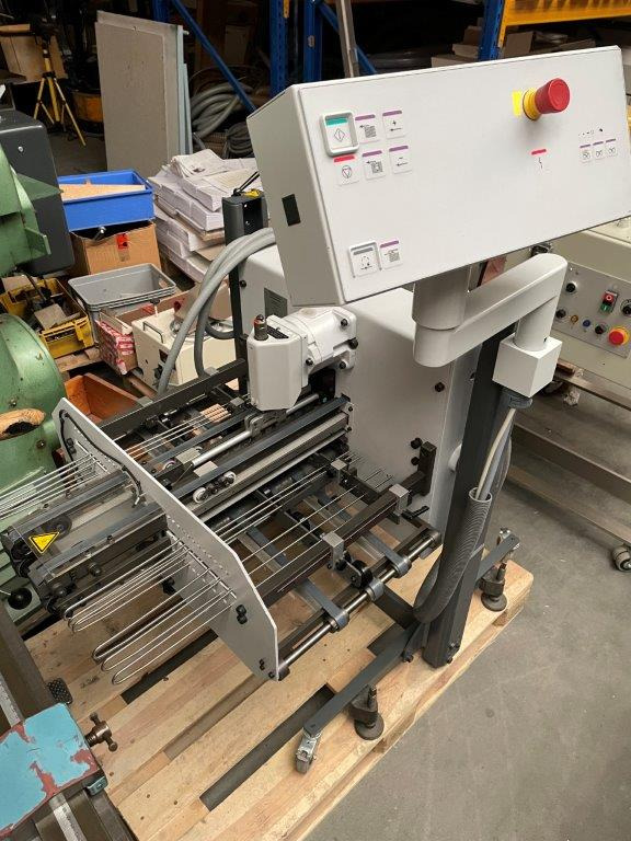 Heidelberg steel VFZ-52 H four-part folding unit - Falcerica: slika Heidelberg steel VFZ-52 H four-part folding unit - Falcerica Heidelberg steel VFZ-52 H four-part folding unit - Falcerica: slika Heidelberg steel VFZ-52 H four-part folding unit - Falcerica
