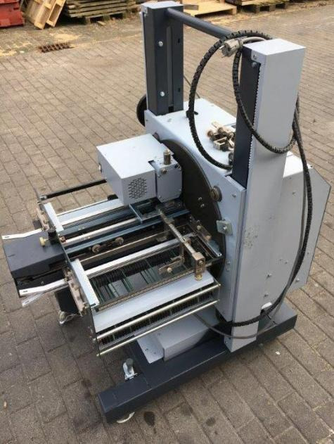 Horizon MKU 54 cross-fold unit - Falcerica: slika Horizon MKU 54 cross-fold unit - Falcerica Horizon MKU 54 cross-fold unit - Falcerica: slika Horizon MKU 54 cross-fold unit - Falcerica