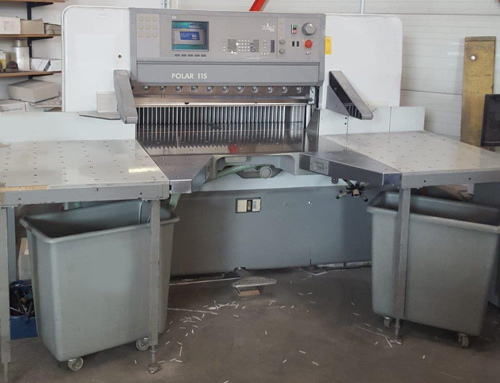 Polar Mohr High Speed Cutter Polar 115 ED - Stroj za rezanje papira: slika Polar Mohr High Speed Cutter Polar 115 ED - Stroj za rezanje papira Polar Mohr High Speed Cutter Polar 115 ED - Stroj za rezanje papira: slika Polar Mohr High Speed Cutter Polar 115 ED - Stroj za rezanje papira