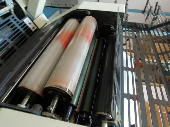 Ryobi 985 CF two-color continuous printing machine - Offset stroj: slika Ryobi 985 CF two-color continuous printing machine - Offset stroj Ryobi 985 CF two-color continuous printing machine - Offset stroj: slika Ryobi 985 CF two-color continuous printing machine - Offset stroj