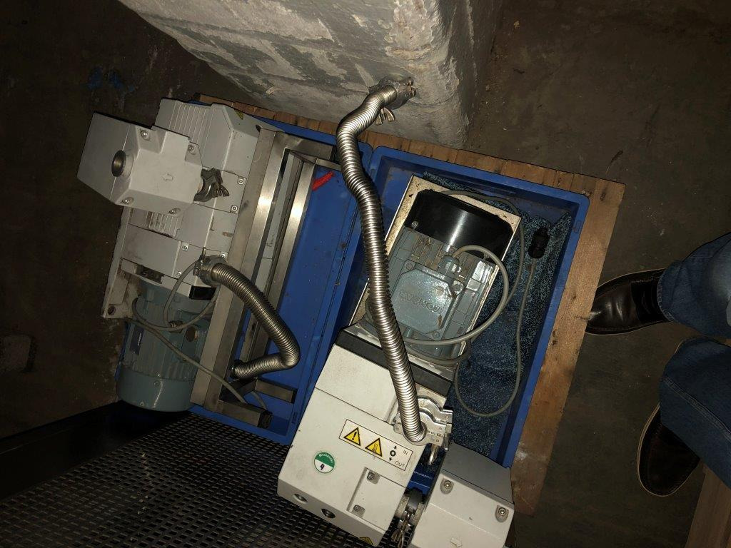 Vacuum dryer Zirbus VTA 200 - Tiskarski stroj: slika Vacuum dryer Zirbus VTA 200 - Tiskarski stroj Vacuum dryer Zirbus VTA 200 - Tiskarski stroj: slika Vacuum dryer Zirbus VTA 200 - Tiskarski stroj