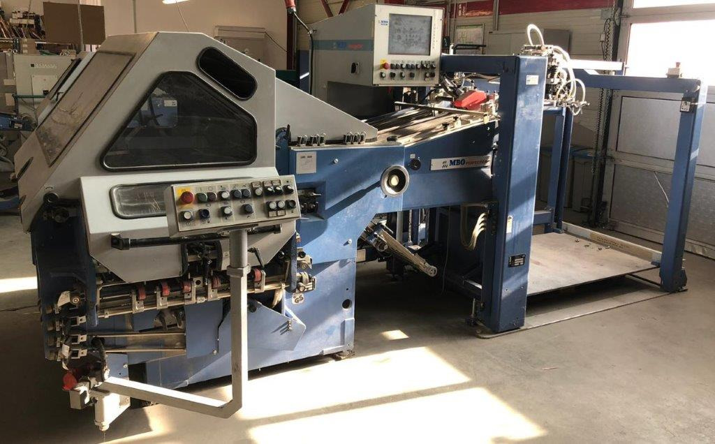 Semi-automatic adjustable combination folding machine MBO K 800.1-SKTL-4-FP from Bj. 2003 - Falcerica: slika semi-automatic adjustable combination folding machine MBO K 800.1-SKTL-4-FP from Bj. 2003 - Falcerica Semi-automatic adjustable combination folding machine MBO K 800.1-SKTL-4-FP from Bj. 2003 - Falcerica: slika semi-automatic adjustable combination folding machine MBO K 800.1-SKTL-4-FP from Bj. 2003 - Falcerica