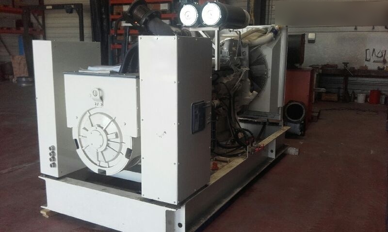 Volvo 500 kVa TAD1631 - Generatorski set: slika Volvo 500 kVa TAD1631 - Generatorski set Volvo 500 kVa TAD1631 - Generatorski set: slika Volvo 500 kVa TAD1631 - Generatorski set