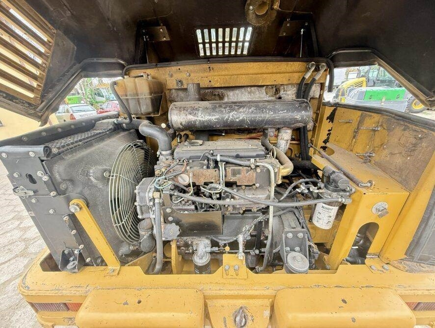 Zakup CAT 914G  CAT 914G: slika Zakup CAT 914G  CAT 914G