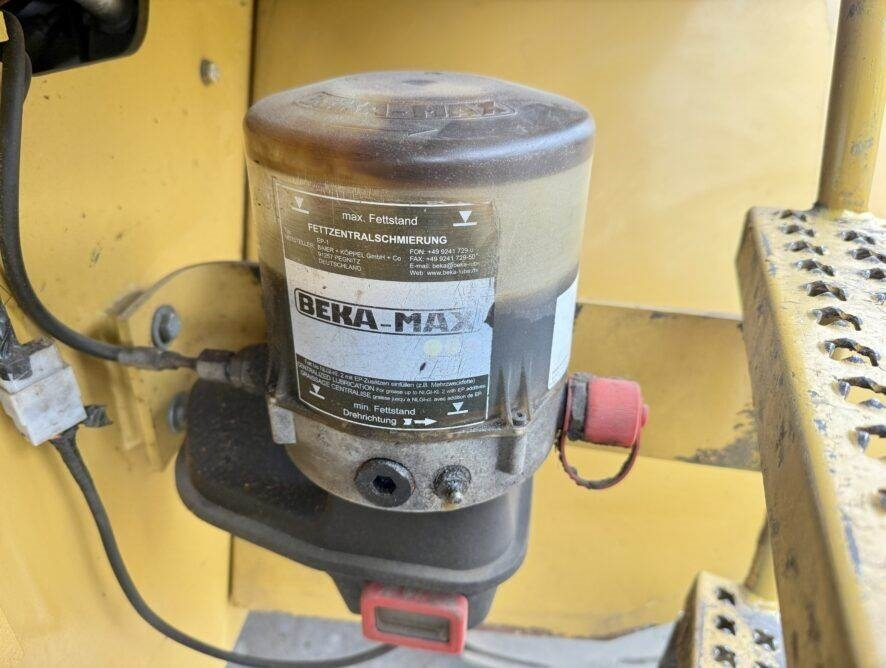 Zakup CAT 914G  CAT 914G: slika Zakup CAT 914G  CAT 914G