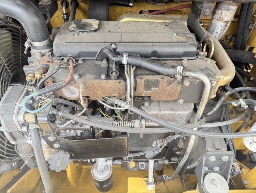 Zakup CAT 914G  CAT 914G: slika Zakup CAT 914G  CAT 914G