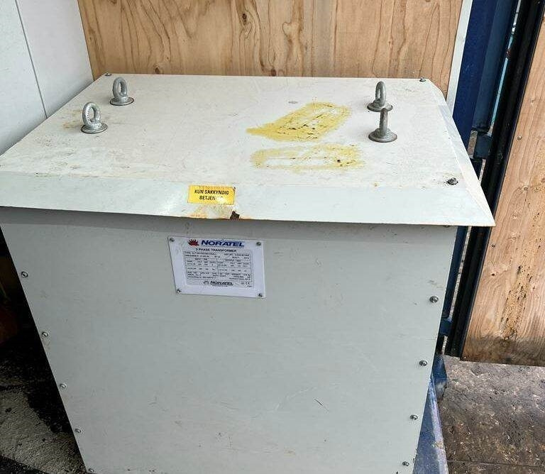 CAT OLYMPIAN XQE150-2 - Generatorski set: slika CAT OLYMPIAN XQE150-2 - Generatorski set CAT OLYMPIAN XQE150-2 - Generatorski set: slika CAT OLYMPIAN XQE150-2 - Generatorski set
