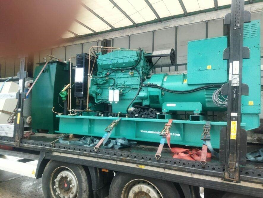 Cummins Generator Cummins C440 D5 - Generatorski set: slika Cummins Generator Cummins C440 D5 - Generatorski set Cummins Generator Cummins C440 D5 - Generatorski set: slika Cummins Generator Cummins C440 D5 - Generatorski set