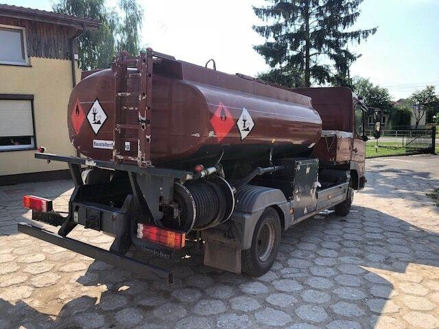 Mercedes-Benz Atego 818 5000l aircraft tank aviation airport - Kamion cisterna: slika Mercedes-Benz Atego 818 5000l aircraft tank aviation airport - Kamion cisterna Mercedes-Benz Atego 818 5000l aircraft tank aviation airport - Kamion cisterna: slika Mercedes-Benz Atego 818 5000l aircraft tank aviation airport - Kamion cisterna
