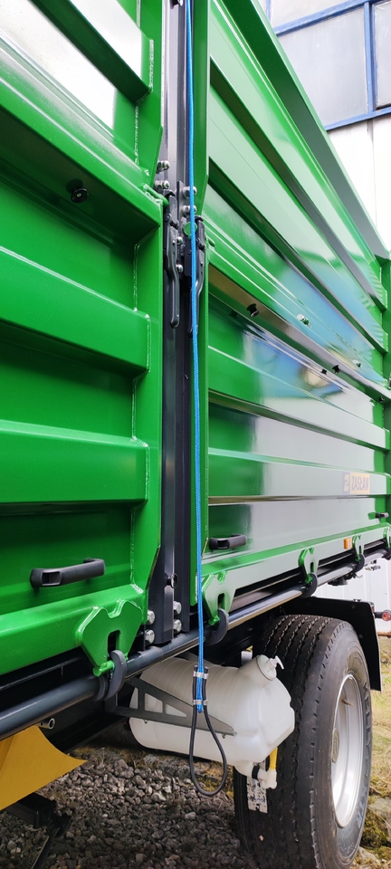 Novi Nagibna prikolica za poljoprivredna gospodarstva/ Istovarivač Zaslaw D737-14XL, 18T, 21m3: slika Novi Nagibna prikolica za poljoprivredna gospodarstva/ Istovarivač Zaslaw D737-14XL, 18T, 21m3 Novi Nagibna prikolica za poljoprivredna gospodarstva/ Istovarivač Zaslaw D737-14XL, 18T, 21m3: slika Novi Nagibna prikolica za poljoprivredna gospodarstva/ Istovarivač Zaslaw D737-14XL, 18T, 21m3