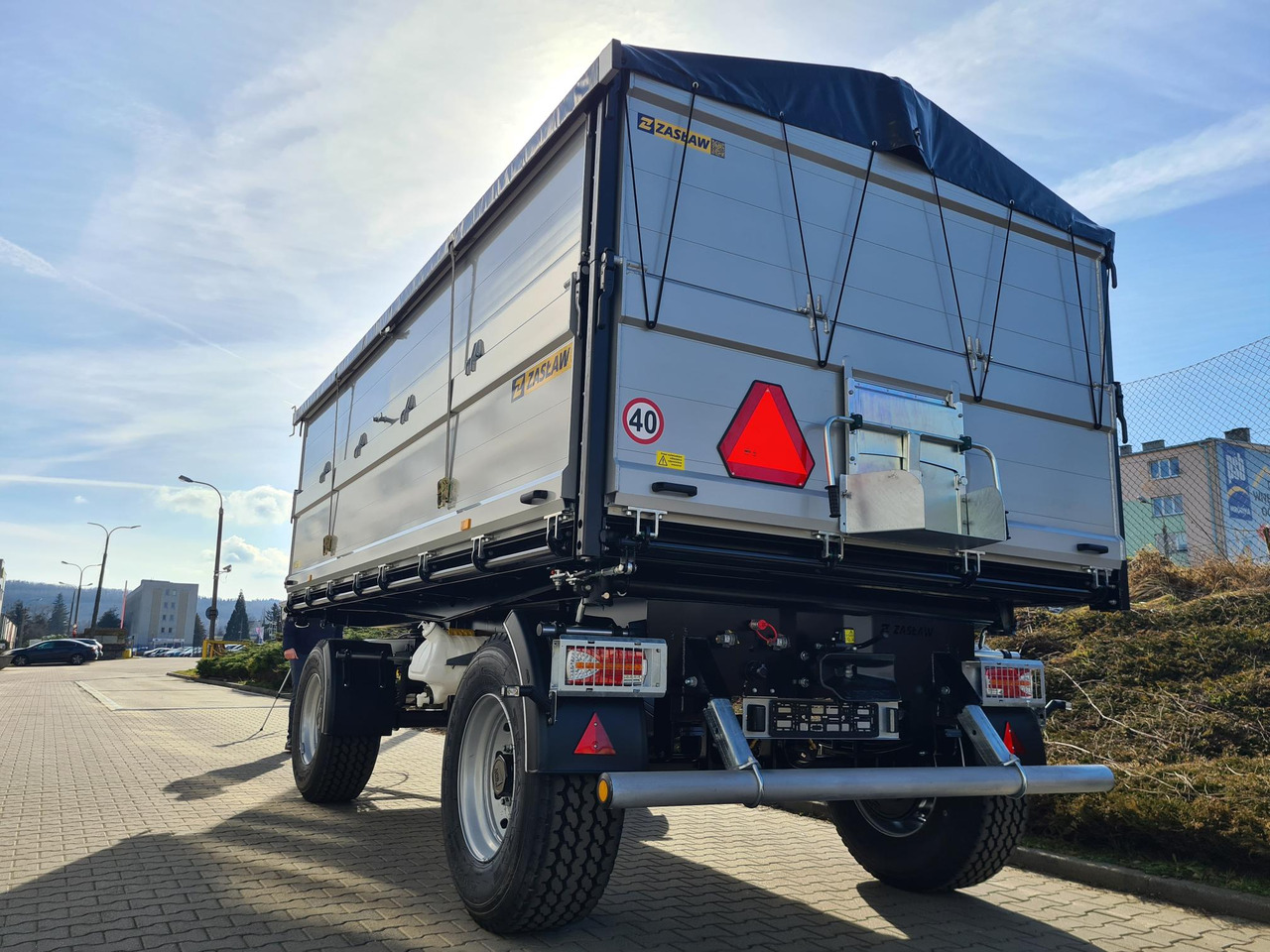 Novi Nagibna prikolica za poljoprivredna gospodarstva/ Istovarivač Zaslaw D737-14XL, 18T, 21m3: slika Novi Nagibna prikolica za poljoprivredna gospodarstva/ Istovarivač Zaslaw D737-14XL, 18T, 21m3 Novi Nagibna prikolica za poljoprivredna gospodarstva/ Istovarivač Zaslaw D737-14XL, 18T, 21m3: slika Novi Nagibna prikolica za poljoprivredna gospodarstva/ Istovarivač Zaslaw D737-14XL, 18T, 21m3