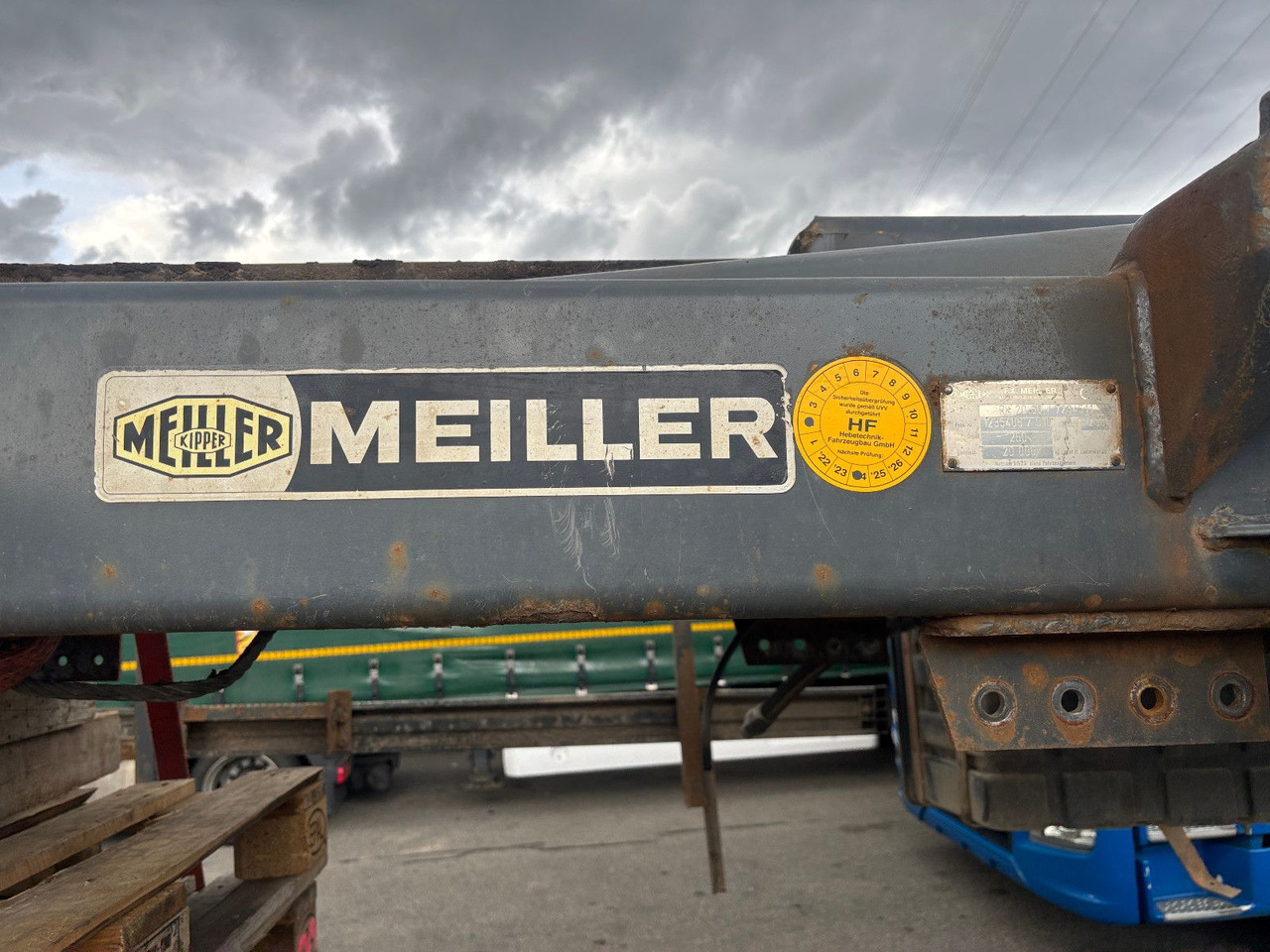 Meiller Aufbau RK 20-60/20.000Kg/260bar - Kamion s kukastom dizalicom: slika Meiller Aufbau RK 20-60/20.000Kg/260bar - Kamion s kukastom dizalicom Meiller Aufbau RK 20-60/20.000Kg/260bar - Kamion s kukastom dizalicom: slika Meiller Aufbau RK 20-60/20.000Kg/260bar - Kamion s kukastom dizalicom