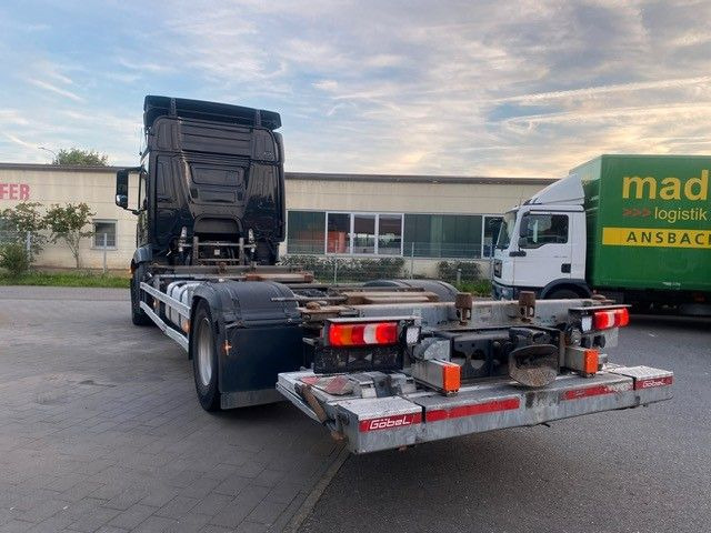 Mercedes-Benz Actros 1842 BDF LBW 1845 2x Mercedes-Benz Actros 1842 BDF LBW 1845 2x - Transporter kontejnera/ Kamion s izmjenjivim sanducima: slika Mercedes-Benz Actros 1842 BDF LBW 1845 2x Mercedes-Benz Actros 1842 BDF LBW 1845 2x - Transporter kontejnera/ Kamion s izmjenjivim sanducima Mercedes-Benz Actros 1842 BDF LBW 1845 2x Mercedes-Benz Actros 1842 BDF LBW 1845 2x - Transporter kontejnera/ Kamion s izmjenjivim sanducima: slika Mercedes-Benz Actros 1842 BDF LBW 1845 2x Mercedes-Benz Actros 1842 BDF LBW 1845 2x - Transporter kontejnera/ Kamion s izmjenjivim sanducima