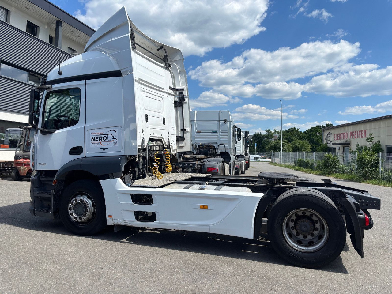 Mercedes-Benz Actros 1840 Kein 1842 1845 Retarder Blatt-Luft - Tegljač: slika Mercedes-Benz Actros 1840 Kein 1842 1845 Retarder Blatt-Luft - Tegljač Mercedes-Benz Actros 1840 Kein 1842 1845 Retarder Blatt-Luft - Tegljač: slika Mercedes-Benz Actros 1840 Kein 1842 1845 Retarder Blatt-Luft - Tegljač
