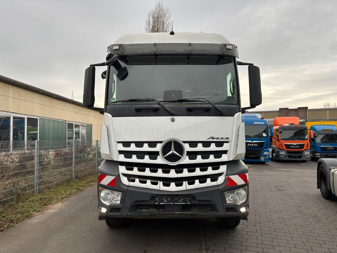 Mercedes-Benz MP V 1845 4x4/Retarder/Kipphydraulik - Tegljač: slika Mercedes-Benz MP V 1845 4x4/Retarder/Kipphydraulik - Tegljač Mercedes-Benz MP V 1845 4x4/Retarder/Kipphydraulik - Tegljač: slika Mercedes-Benz MP V 1845 4x4/Retarder/Kipphydraulik - Tegljač