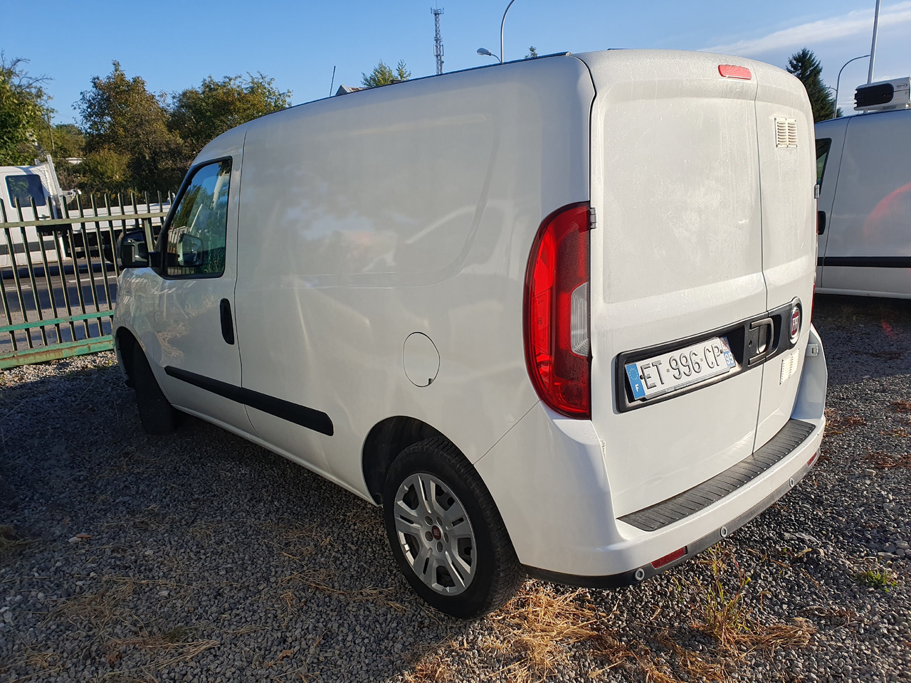 FIAT DOBLO CHLODNIA THERMOKING KLIMA EURO6 - Dostavno vozilo hladnjača: slika FIAT DOBLO CHLODNIA THERMOKING KLIMA EURO6 - Dostavno vozilo hladnjača FIAT DOBLO CHLODNIA THERMOKING KLIMA EURO6 - Dostavno vozilo hladnjača: slika FIAT DOBLO CHLODNIA THERMOKING KLIMA EURO6 - Dostavno vozilo hladnjača