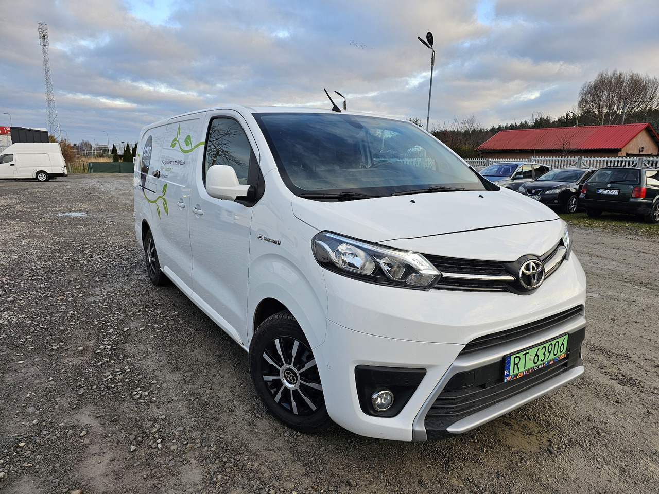 TOYOTA PROACE LONG ELECTRIC 75 KWH KLIMA NAVI KAMERA - Mali kombi, Električno dostavno vozilo: slika TOYOTA PROACE LONG ELECTRIC 75 KWH KLIMA NAVI KAMERA - Mali kombi, Električno dostavno vozilo TOYOTA PROACE LONG ELECTRIC 75 KWH KLIMA NAVI KAMERA - Mali kombi, Električno dostavno vozilo: slika TOYOTA PROACE LONG ELECTRIC 75 KWH KLIMA NAVI KAMERA - Mali kombi, Električno dostavno vozilo