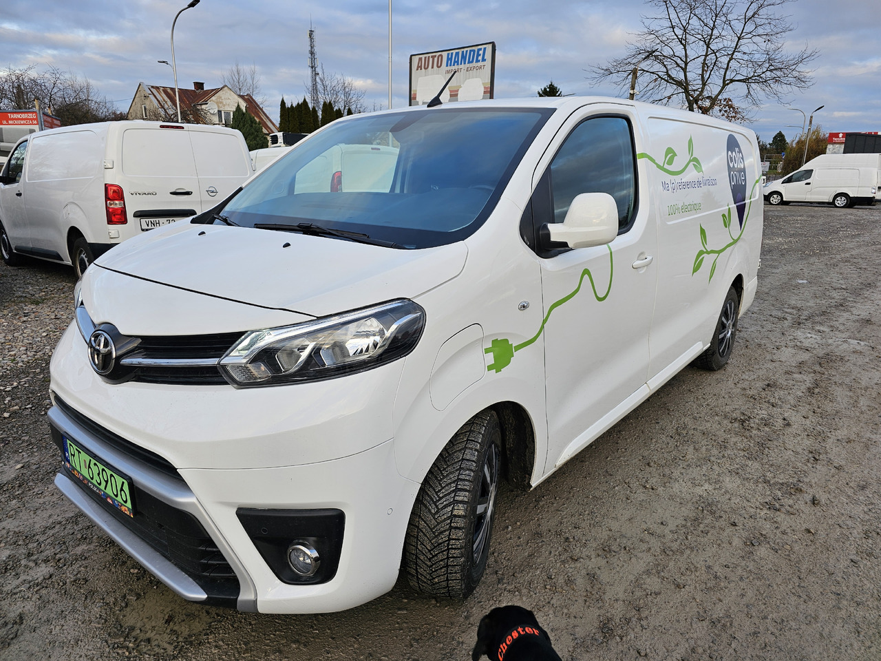 TOYOTA PROACE LONG ELECTRIC 75 KWH KLIMA NAVI KAMERA - Mali kombi, Električno dostavno vozilo: slika TOYOTA PROACE LONG ELECTRIC 75 KWH KLIMA NAVI KAMERA - Mali kombi, Električno dostavno vozilo TOYOTA PROACE LONG ELECTRIC 75 KWH KLIMA NAVI KAMERA - Mali kombi, Električno dostavno vozilo: slika TOYOTA PROACE LONG ELECTRIC 75 KWH KLIMA NAVI KAMERA - Mali kombi, Električno dostavno vozilo