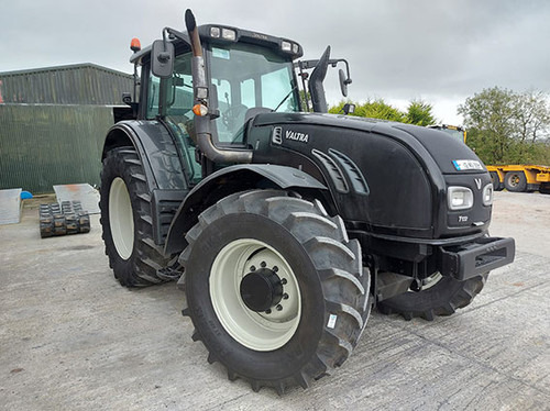 2012 Valtra T132 - Traktor: slika 2012 Valtra T132 - Traktor 2012 Valtra T132 - Traktor: slika 2012 Valtra T132 - Traktor