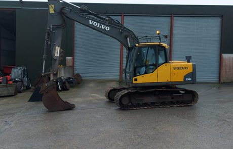 Volvo EC140CL - Bager: slika Volvo EC140CL - Bager Volvo EC140CL - Bager: slika Volvo EC140CL - Bager