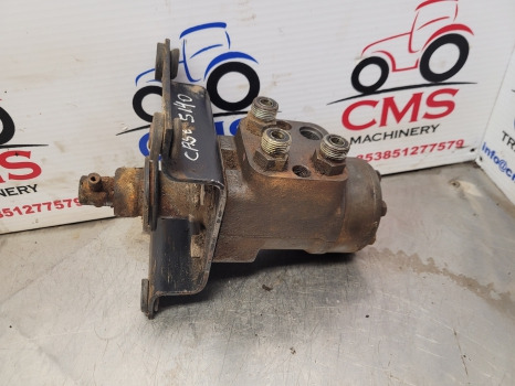 Case 5140, 5250 Steering Orbital Unit Valve Ospc 160 Lsr, 150-2824, 1346098c1 - Upravljački mehanizam: slika Case 5140, 5250 Steering Orbital Unit Valve Ospc 160 Lsr, 150-2824, 1346098c1 - Upravljački mehanizam Case 5140, 5250 Steering Orbital Unit Valve Ospc 160 Lsr, 150-2824, 1346098c1 - Upravljački mehanizam: slika Case 5140, 5250 Steering Orbital Unit Valve Ospc 160 Lsr, 150-2824, 1346098c1 - Upravljački mehanizam