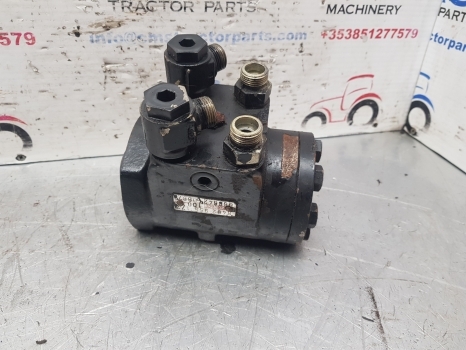 Case 956, 1056 Xl Zf Steering Orbital Unit 8492955172, 1328132c92 - Upravljački mehanizam za Traktor: slika Case 956, 1056 Xl Zf Steering Orbital Unit 8492955172, 1328132c92 - Upravljački mehanizam za Traktor Case 956, 1056 Xl Zf Steering Orbital Unit 8492955172, 1328132c92 - Upravljački mehanizam za Traktor: slika Case 956, 1056 Xl Zf Steering Orbital Unit 8492955172, 1328132c92 - Upravljački mehanizam za Traktor