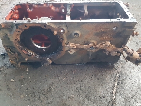 Case Cx100, Cx50, Cx60, Cx70, Cx90 Rear Axle Housing 254365a1, 254364a1 - Stražnja osovina za Traktor: slika Case Cx100, Cx50, Cx60, Cx70, Cx90 Rear Axle Housing 254365a1, 254364a1 - Stražnja osovina za Traktor Case Cx100, Cx50, Cx60, Cx70, Cx90 Rear Axle Housing 254365a1, 254364a1 - Stražnja osovina za Traktor: slika Case Cx100, Cx50, Cx60, Cx70, Cx90 Rear Axle Housing 254365a1, 254364a1 - Stražnja osovina za Traktor