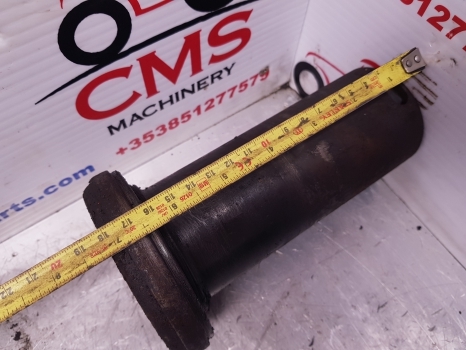 Case David Brown 1690, 1694, 1590, 1594 Clutch Release Bearing Carrier K200355 - Kvačilo i dijelovi za Poljoprivredni strojevi: slika Case David Brown 1690, 1694, 1590, 1594 Clutch Release Bearing Carrier K200355 - Kvačilo i dijelovi za Poljoprivredni strojevi Case David Brown 1690, 1694, 1590, 1594 Clutch Release Bearing Carrier K200355 - Kvačilo i dijelovi za Poljoprivredni strojevi: slika Case David Brown 1690, 1694, 1590, 1594 Clutch Release Bearing Carrier K200355 - Kvačilo i dijelovi za Poljoprivredni strojevi