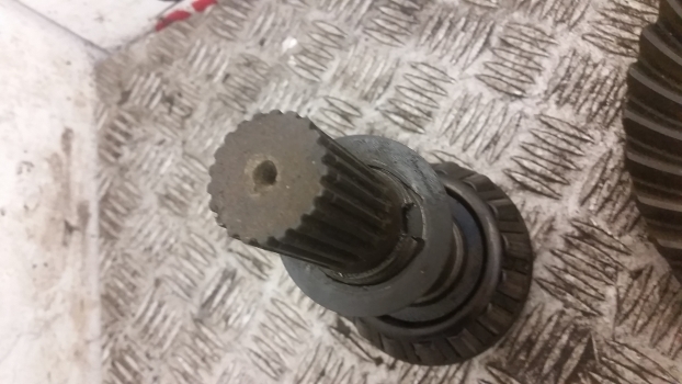 Caterpillar Th 407, 336, 337, 406 Rear Axle Bevel Crown Gear And Pinion 320-9328 - Stražnja osovina za Teleskopski rukovatelj: slika Caterpillar Th 407, 336, 337, 406 Rear Axle Bevel Crown Gear And Pinion 320-9328 - Stražnja osovina za Teleskopski rukovatelj Caterpillar Th 407, 336, 337, 406 Rear Axle Bevel Crown Gear And Pinion 320-9328 - Stražnja osovina za Teleskopski rukovatelj: slika Caterpillar Th 407, 336, 337, 406 Rear Axle Bevel Crown Gear And Pinion 320-9328 - Stražnja osovina za Teleskopski rukovatelj