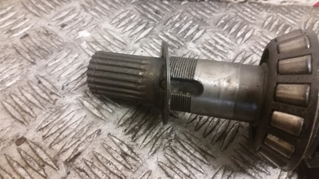 Caterpillar Th 407, 336, 337, 406 Rear Axle Bevel Crown Gear And Pinion 320-9328 - Stražnja osovina za Teleskopski rukovatelj: slika Caterpillar Th 407, 336, 337, 406 Rear Axle Bevel Crown Gear And Pinion 320-9328 - Stražnja osovina za Teleskopski rukovatelj Caterpillar Th 407, 336, 337, 406 Rear Axle Bevel Crown Gear And Pinion 320-9328 - Stražnja osovina za Teleskopski rukovatelj: slika Caterpillar Th 407, 336, 337, 406 Rear Axle Bevel Crown Gear And Pinion 320-9328 - Stražnja osovina za Teleskopski rukovatelj