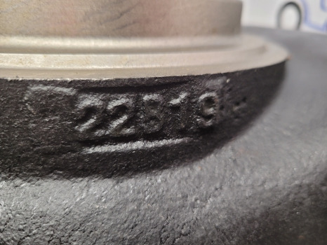 Claas Arion 600 Ser, A36, A37 Carraro 20.25si Front Axle Swivel Housing Rhs 0011500100 - Prednja osovina: slika Claas Arion 600 Ser, A36, A37 Carraro 20.25si Front Axle Swivel Housing Rhs 0011500100 - Prednja osovina Claas Arion 600 Ser, A36, A37 Carraro 20.25si Front Axle Swivel Housing Rhs 0011500100 - Prednja osovina: slika Claas Arion 600 Ser, A36, A37 Carraro 20.25si Front Axle Swivel Housing Rhs 0011500100 - Prednja osovina