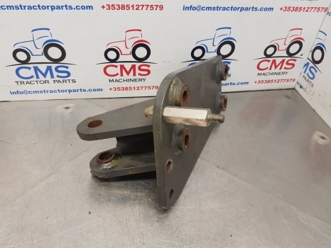 Claas Arion 640, 500, 600, Hexashift, Cmatic Top Link Bracket Lhs 0021608191 - Ovjes kabine za Traktor: slika Claas Arion 640, 500, 600, Hexashift, Cmatic Top Link Bracket Lhs 0021608191 - Ovjes kabine za Traktor Claas Arion 640, 500, 600, Hexashift, Cmatic Top Link Bracket Lhs 0021608191 - Ovjes kabine za Traktor: slika Claas Arion 640, 500, 600, Hexashift, Cmatic Top Link Bracket Lhs 0021608191 - Ovjes kabine za Traktor
