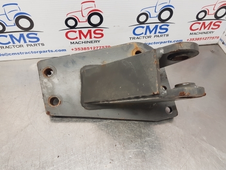 Claas Arion 640, 500, 600, Hexashift, Cmatic Top Link Bracket Lhs 0021608191 - Ovjes kabine za Traktor: slika Claas Arion 640, 500, 600, Hexashift, Cmatic Top Link Bracket Lhs 0021608191 - Ovjes kabine za Traktor Claas Arion 640, 500, 600, Hexashift, Cmatic Top Link Bracket Lhs 0021608191 - Ovjes kabine za Traktor: slika Claas Arion 640, 500, 600, Hexashift, Cmatic Top Link Bracket Lhs 0021608191 - Ovjes kabine za Traktor