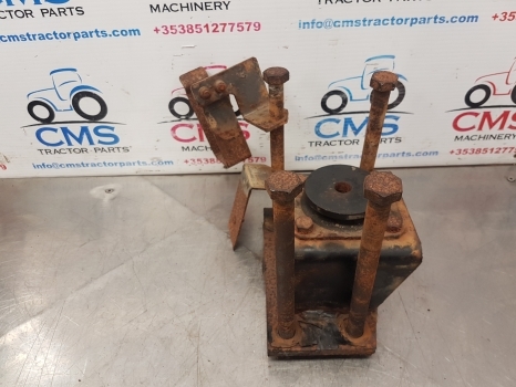 Claas Axos 340 Cx Celtis 426, 456 Cab Support Rhs 0010464551, 10464541 - Ovjes kabine za Traktor: slika Claas Axos 340 Cx Celtis 426, 456 Cab Support Rhs 0010464551, 10464541 - Ovjes kabine za Traktor Claas Axos 340 Cx Celtis 426, 456 Cab Support Rhs 0010464551, 10464541 - Ovjes kabine za Traktor: slika Claas Axos 340 Cx Celtis 426, 456 Cab Support Rhs 0010464551, 10464541 - Ovjes kabine za Traktor