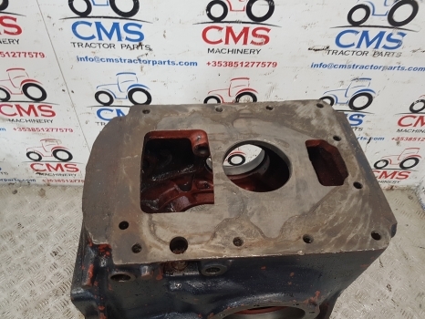 Deutz D7807c, Dx3.70sc, Dx 3.90 Rear Axle Backend Housing 04378829 - Mjenjač za Traktor: slika Deutz D7807c, Dx3.70sc, Dx 3.90 Rear Axle Backend Housing 04378829 - Mjenjač za Traktor Deutz D7807c, Dx3.70sc, Dx 3.90 Rear Axle Backend Housing 04378829 - Mjenjač za Traktor: slika Deutz D7807c, Dx3.70sc, Dx 3.90 Rear Axle Backend Housing 04378829 - Mjenjač za Traktor