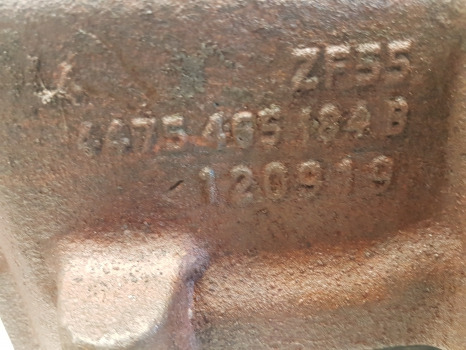 Fendt 724 S4, 700 Series Front Axle Swivel Housing Rhs F743300020200, 4475465184 - Prednja osovina za Poljoprivredni strojevi: slika Fendt 724 S4, 700 Series Front Axle Swivel Housing Rhs F743300020200, 4475465184 - Prednja osovina za Poljoprivredni strojevi Fendt 724 S4, 700 Series Front Axle Swivel Housing Rhs F743300020200, 4475465184 - Prednja osovina za Poljoprivredni strojevi: slika Fendt 724 S4, 700 Series Front Axle Swivel Housing Rhs F743300020200, 4475465184 - Prednja osovina za Poljoprivredni strojevi