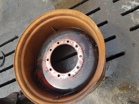 Fendt 724 S4 Massey Ferguson Front Wheel Rim W18x28, Red H718701024018 - Felga za Traktor: slika Fendt 724 S4 Massey Ferguson Front Wheel Rim W18x28, Red H718701024018 - Felga za Traktor Fendt 724 S4 Massey Ferguson Front Wheel Rim W18x28, Red H718701024018 - Felga za Traktor: slika Fendt 724 S4 Massey Ferguson Front Wheel Rim W18x28, Red H718701024018 - Felga za Traktor