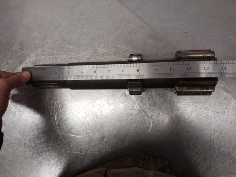 Stražnja osovina za Traktor Fiat 1180, 110-90, 11090dt,  Rear Axle Shaft Lhs 13t L.354mm 5109411: slika Stražnja osovina za Traktor Fiat 1180, 110-90, 11090dt,  Rear Axle Shaft Lhs 13t L.354mm 5109411
