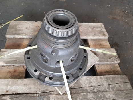 Fiat 1180, 160-90, 180-90, 140-90 Rear Axle Differential Assy 5106055, 5106043 - Stražnja osovina: slika Fiat 1180, 160-90, 180-90, 140-90 Rear Axle Differential Assy 5106055, 5106043 - Stražnja osovina Fiat 1180, 160-90, 180-90, 140-90 Rear Axle Differential Assy 5106055, 5106043 - Stražnja osovina: slika Fiat 1180, 160-90, 180-90, 140-90 Rear Axle Differential Assy 5106055, 5106043 - Stražnja osovina