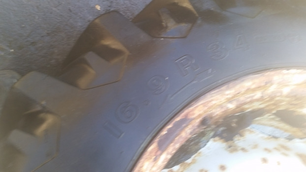 Fiat 90-90, 90 Series Rear Wheel And Tyre 16.9 R34 - Kompletan kotač za Poljoprivredni strojevi: slika Fiat 90-90, 90 Series Rear Wheel And Tyre 16.9 R34 - Kompletan kotač za Poljoprivredni strojevi Fiat 90-90, 90 Series Rear Wheel And Tyre 16.9 R34 - Kompletan kotač za Poljoprivredni strojevi: slika Fiat 90-90, 90 Series Rear Wheel And Tyre 16.9 R34 - Kompletan kotač za Poljoprivredni strojevi