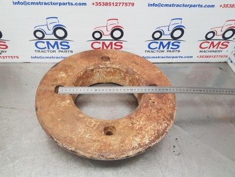 Ford 10, 600, 5000 Series, 5600, 6600 Wheel Weight 33kg 81802263, C5nn1n000a - Protuuteg: slika Ford 10, 600, 5000 Series, 5600, 6600 Wheel Weight 33kg 81802263, C5nn1n000a - Protuuteg Ford 10, 600, 5000 Series, 5600, 6600 Wheel Weight 33kg 81802263, C5nn1n000a - Protuuteg: slika Ford 10, 600, 5000 Series, 5600, 6600 Wheel Weight 33kg 81802263, C5nn1n000a - Protuuteg