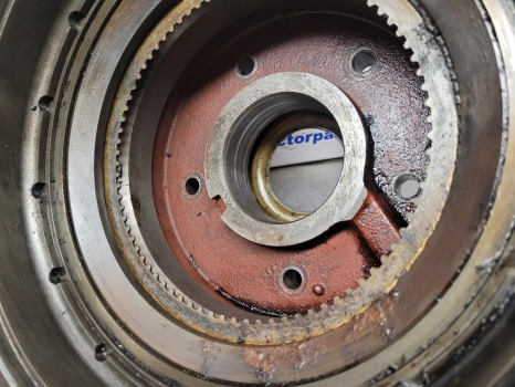 Ford 10 Series Dual Power Housing E0nn7r033aa, E0nn7n477ca, E0nn7r033ab, 83944049 - Mjenjač: slika Ford 10 Series Dual Power Housing E0nn7r033aa, E0nn7n477ca, E0nn7r033ab, 83944049 - Mjenjač Ford 10 Series Dual Power Housing E0nn7r033aa, E0nn7n477ca, E0nn7r033ab, 83944049 - Mjenjač: slika Ford 10 Series Dual Power Housing E0nn7r033aa, E0nn7n477ca, E0nn7r033ab, 83944049 - Mjenjač