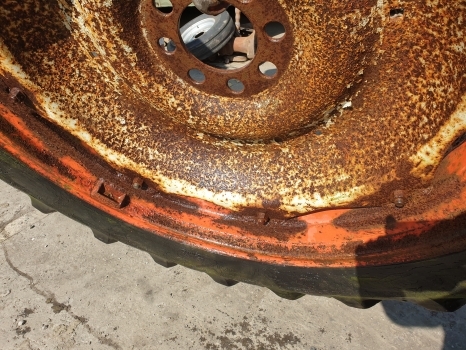 Ford 13.6 R38 Wheel - Kompletan kotač za Traktor: slika Ford 13.6 R38 Wheel - Kompletan kotač za Traktor Ford 13.6 R38 Wheel - Kompletan kotač za Traktor: slika Ford 13.6 R38 Wheel - Kompletan kotač za Traktor