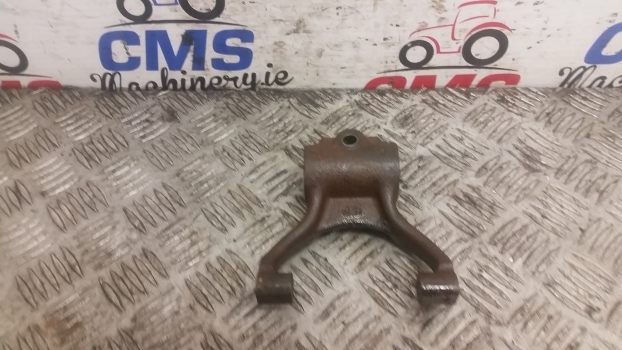 Ford 2600, 3600, 2000 Rear Axle Differential Lock Fork C5nn4n053a, C7nn7n515 - Diferencijalni zupčanik za Traktor: slika Ford 2600, 3600, 2000 Rear Axle Differential Lock Fork C5nn4n053a, C7nn7n515 - Diferencijalni zupčanik za Traktor Ford 2600, 3600, 2000 Rear Axle Differential Lock Fork C5nn4n053a, C7nn7n515 - Diferencijalni zupčanik za Traktor: slika Ford 2600, 3600, 2000 Rear Axle Differential Lock Fork C5nn4n053a, C7nn7n515 - Diferencijalni zupčanik za Traktor