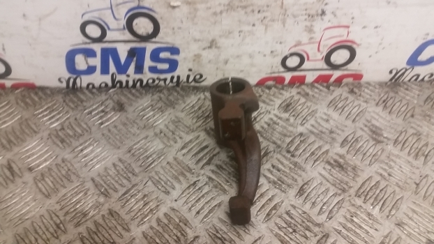 Ford 2600, 3600, 2000 Rear Axle Differential Lock Fork C5nn4n053a, C7nn7n515 - Diferencijalni zupčanik za Traktor: slika Ford 2600, 3600, 2000 Rear Axle Differential Lock Fork C5nn4n053a, C7nn7n515 - Diferencijalni zupčanik za Traktor Ford 2600, 3600, 2000 Rear Axle Differential Lock Fork C5nn4n053a, C7nn7n515 - Diferencijalni zupčanik za Traktor: slika Ford 2600, 3600, 2000 Rear Axle Differential Lock Fork C5nn4n053a, C7nn7n515 - Diferencijalni zupčanik za Traktor