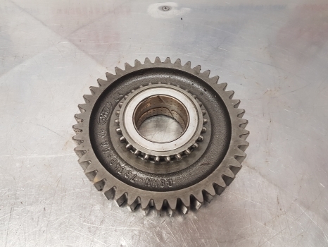 Kardansko vratilo za Traktor Ford 30, Tw Series, Tw15 Transmission Gear 3rd 43t E6nn7n315ca, D8nn7b340aa: slika Kardansko vratilo za Traktor Ford 30, Tw Series, Tw15 Transmission Gear 3rd 43t E6nn7n315ca, D8nn7b340aa