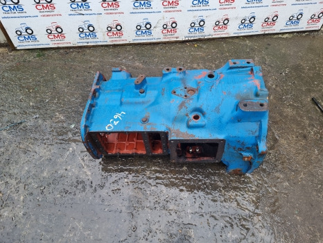 Ford 4630, 5030, 4830, 30 Series, Transmission Gearbox Housing K3660221114 - Mjenjač: slika Ford 4630, 5030, 4830, 30 Series, Transmission Gearbox Housing K3660221114 - Mjenjač Ford 4630, 5030, 4830, 30 Series, Transmission Gearbox Housing K3660221114 - Mjenjač: slika Ford 4630, 5030, 4830, 30 Series, Transmission Gearbox Housing K3660221114 - Mjenjač